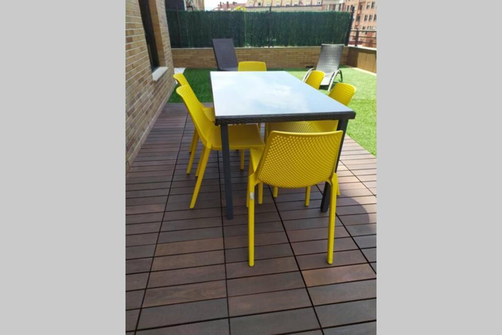 Apartamento LA TERRAZA DE LA FLORIDA terraza 225 m2 Oviedo Exterior foto